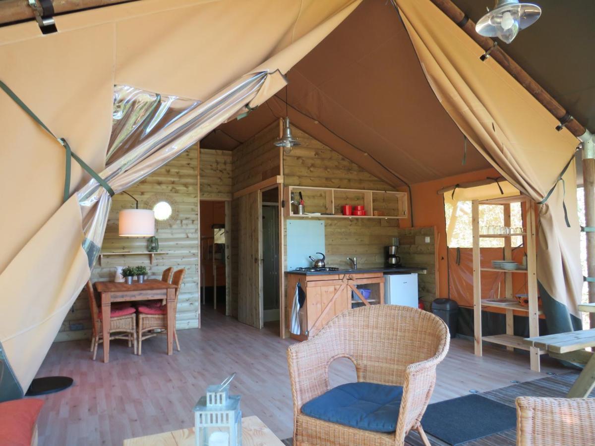 Domaine Audubert Guest House Сент-Антонен Екстериор снимка